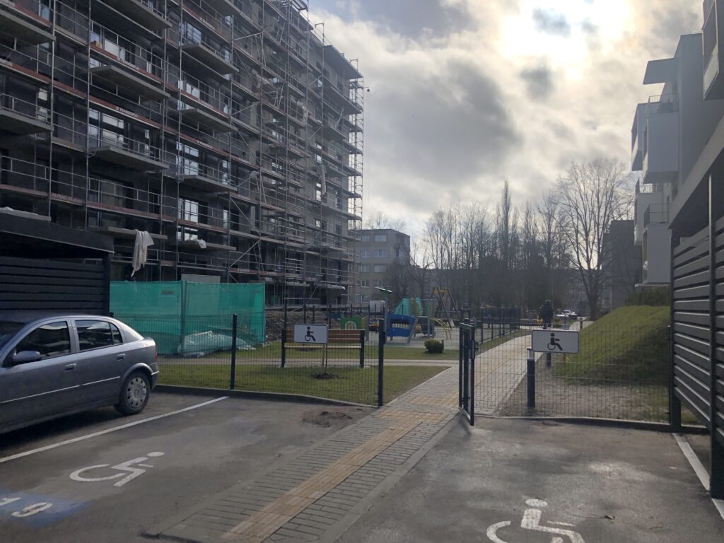 Klevų namai (Partizanų g. 34) - Multi apartment - construction photos