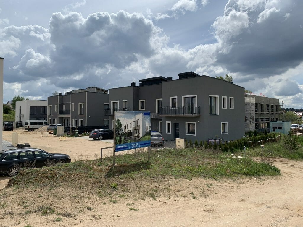 Namai prie ežero (Sauluvos g.) - Rindu mājas - būvdarbu attēli