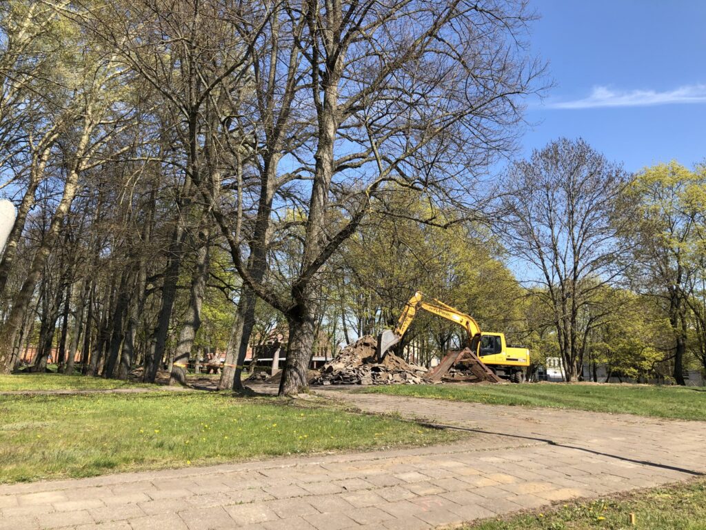 Skulptūrų parkas (K. Donelaičio g. 6B) - Park - ehituse fotod