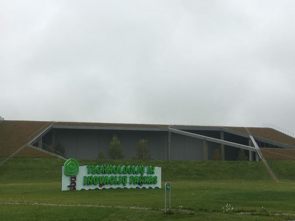 SBA technologijų ir inovacijų parkas 1 etapas (Žiedų g. 31) - Sandėlys / Platinimo centras - statybų nuotraukos