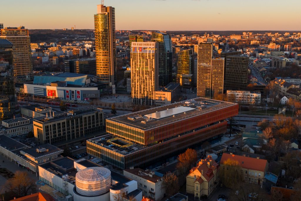 Sąvaržėlė (Konstitucijos pr. 14A) - Office center - construction photos