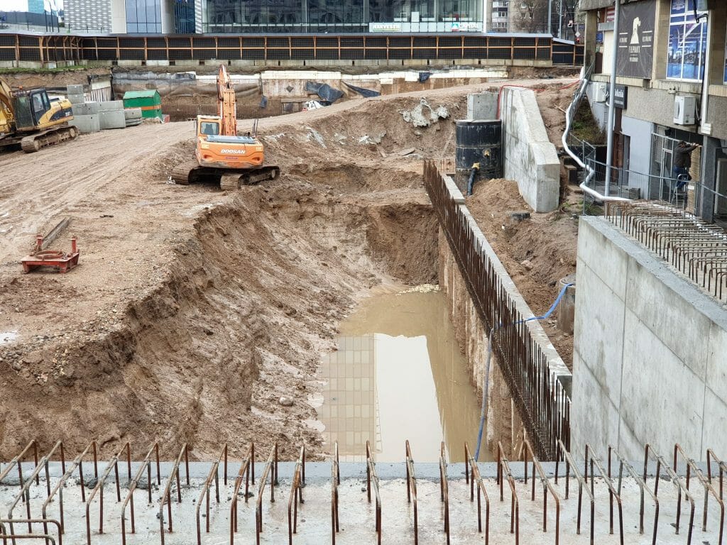 Artery (Konstitucijos pr. 18B) - Biroju centrs - būvdarbu attēli