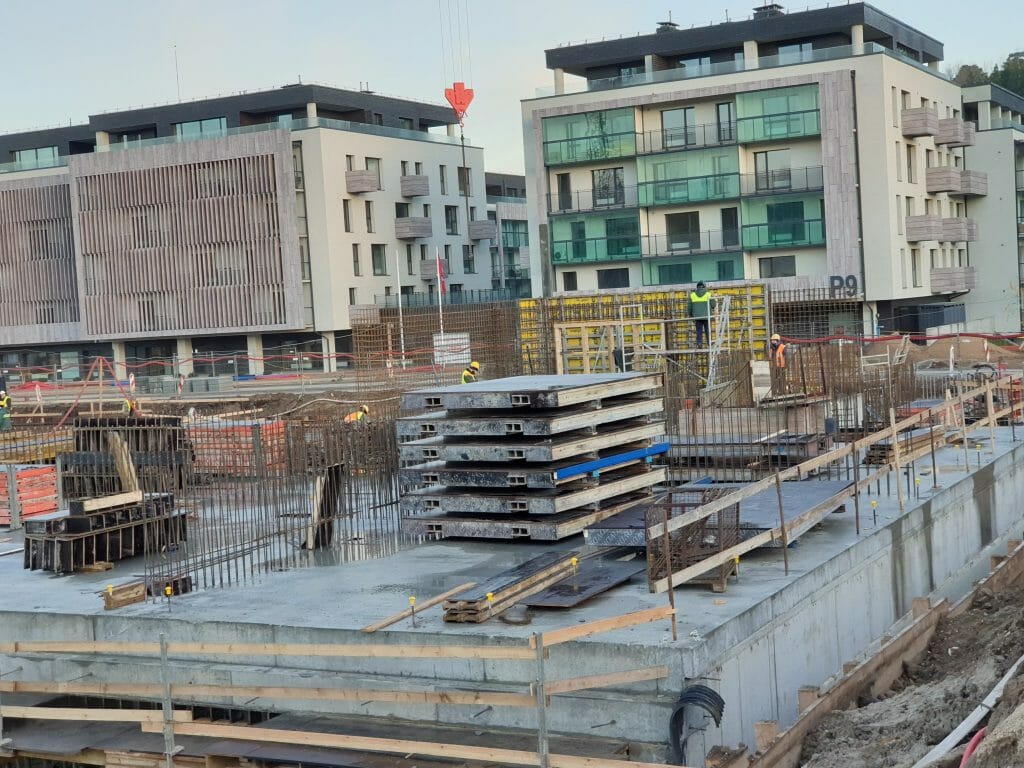 Vilnelės skverai 1 etapas (Manufaktūrų g. 7) - Multi apartment - construction photos