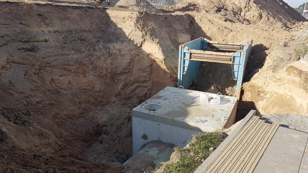 Lietaus kolektoriaus ir nuotekų valymo įrenginių rekonstrukcija ir statyba Verkių, Kareivių g. (Kareivių g.) - Distribution network - construction photos