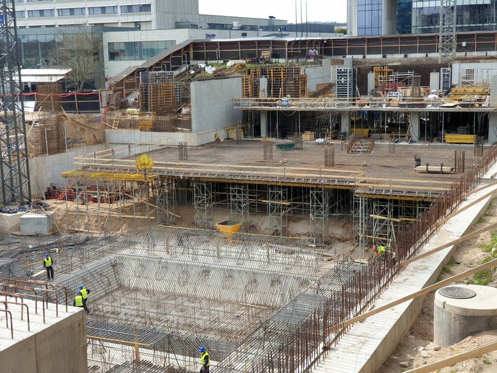 Artery (Konstitucijos pr. 18B) - Biroju centrs - būvdarbu attēli