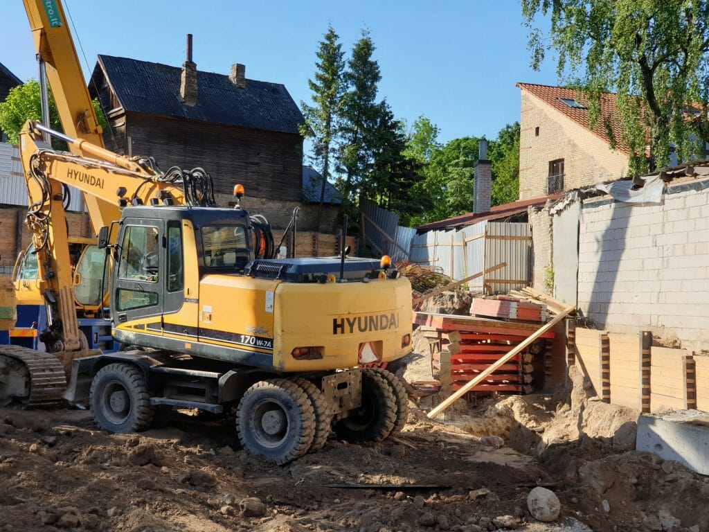 Trys karaliai (Polocko g. 25, 31) - Multi apartment - construction photos