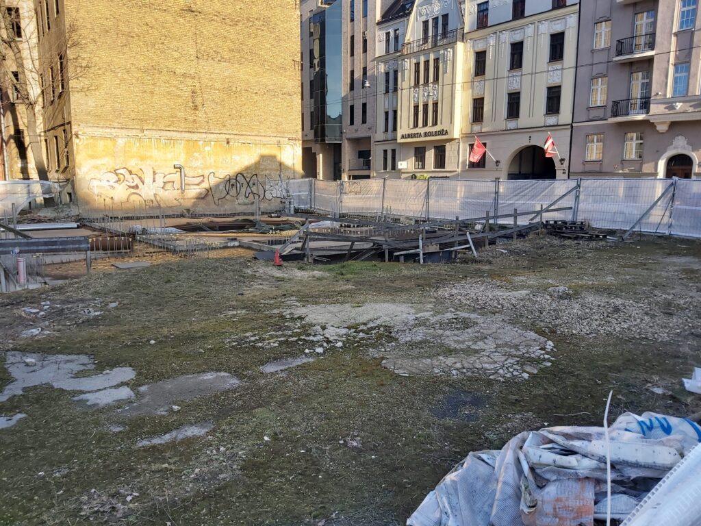 Skolas 17 (Skolas iela 17) - Multi apartment - construction photos