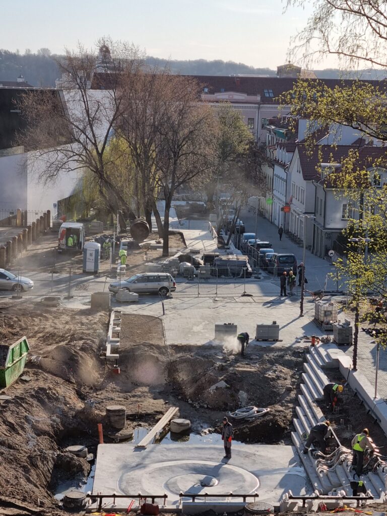 Vingrių šaltinių skveras (Vingrių g.) - Square - construction photos