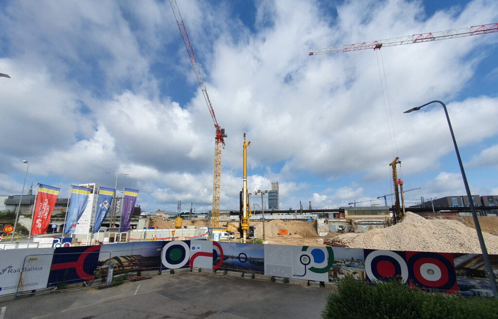 Labiekārtojums no Prāgas ielas līdz Pilsētas kanālam (Prāgas iela 2) - Railroad - construction photos