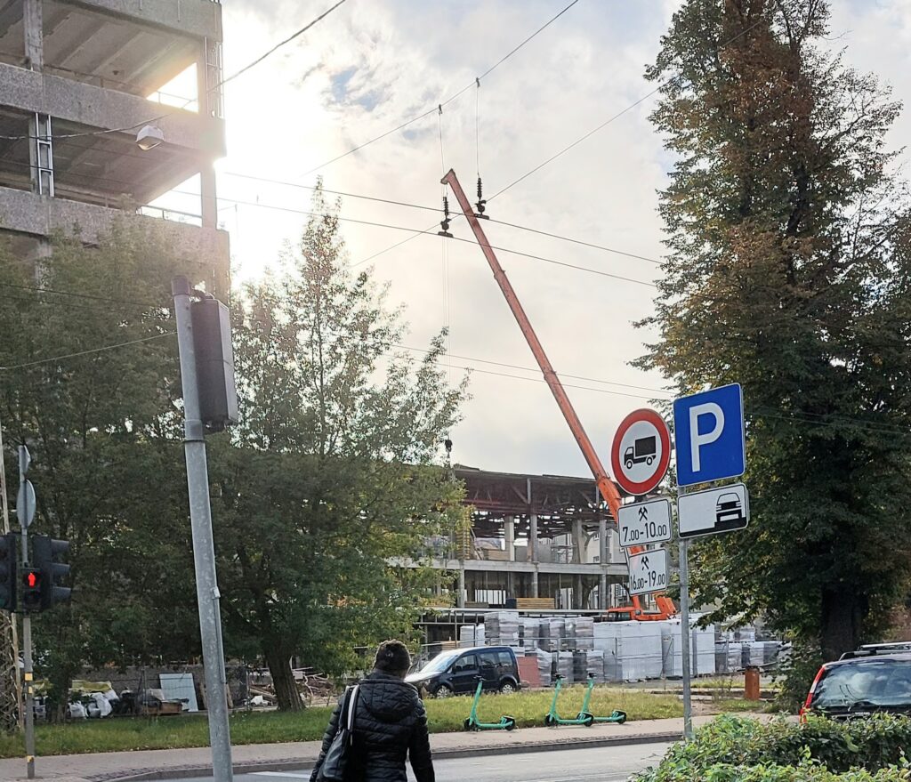 V118 (Krišjāņa Valdemāra iela 118) - Office center - construction photos