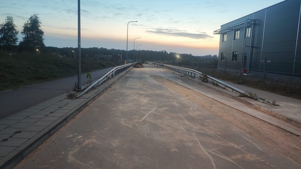 Helsinkio g. nuo viaduko iki Talino g (Helsinkio g.) - Tänav - ehituse fotod