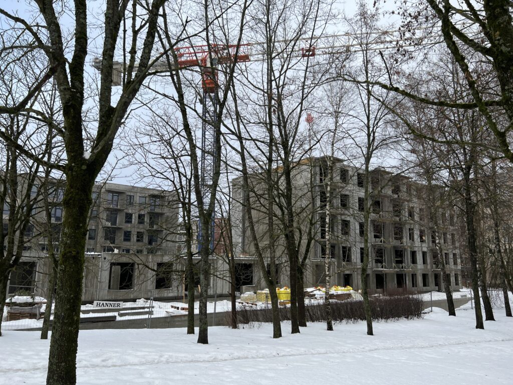 Karoliniškių namai 2 etapas (Sausio 13-osios g. 31) - Daugiabutis - statybų nuotraukos