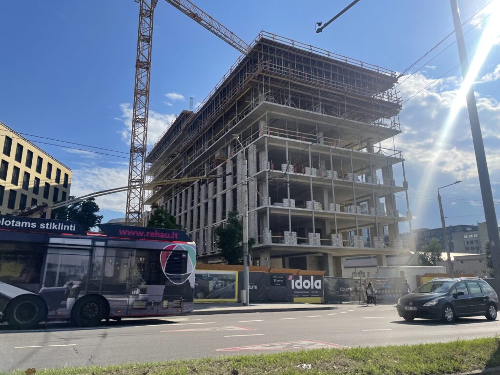 Yellowstone (J. Jasinskio g. 14) - Office center - construction photos