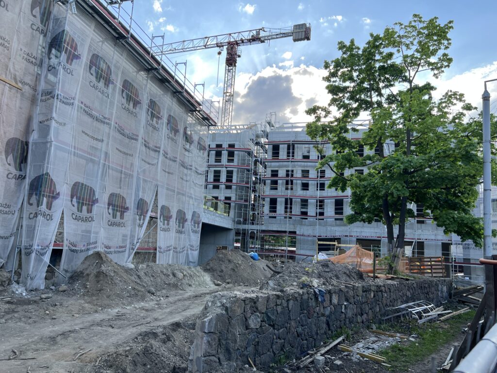 Vasario 16-osios (Vasario 16-osios g. 1) - Hotel, Office center, Primary and secondary education - construction photos