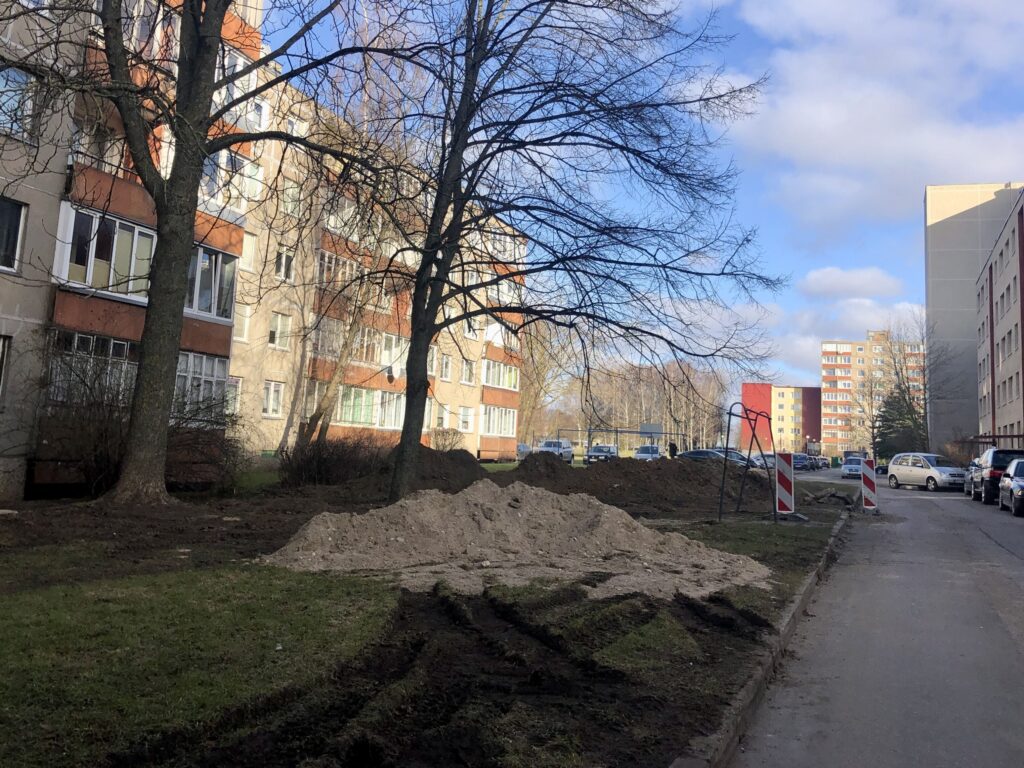 Statybininkų pr., Žardininkų g. kiemų sutvarkymas (Statybininkų pr., Žardininkų g.) - Kelias - statybų nuotraukos