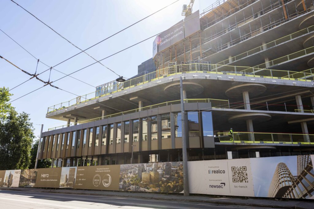 HERO (Lvivo g. 21) - Office center - construction photos