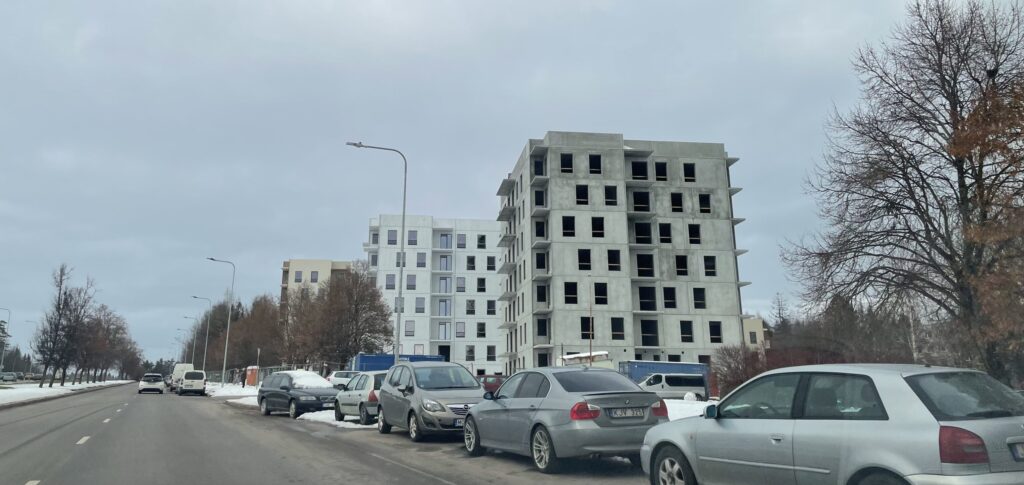 Jomanto parkas 1-2 etapai (Baltupio g. 61A) - Multi apartment - construction photos