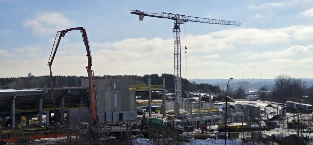 Daugiafunkcis sveikatinimo, ugdymo, švietimo, kultūros ir užimtumo kompleksas 1 etapas (stadionas) (Ozo g. 27) - Staadion - ehituse fotod