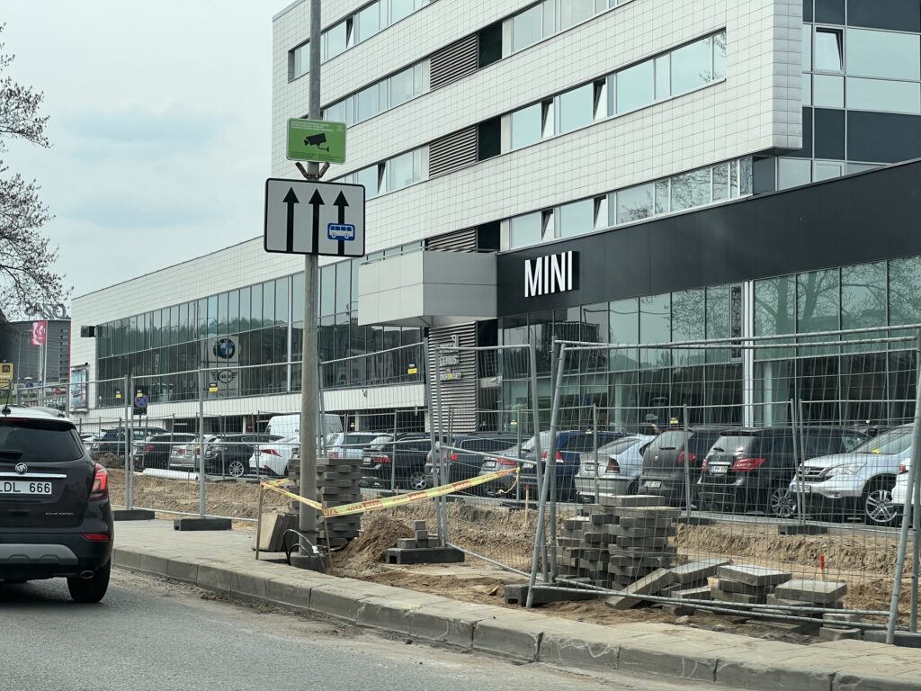 Dviračių tako atkarpa ties Ozo g. 12 (Ozo g.) - Bike path - construction photos