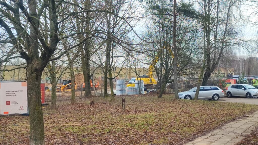 Mykolo Biržiškos gimnazijos futbolo stadionas (Taikos g. 81) - Sports field or court - construction photos