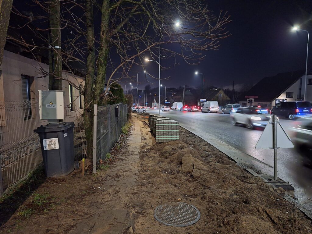 Dviračių takas Liepkalnio g. (Liepkalnio g.) - Bike path - construction photos