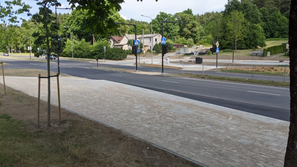 S. Batoro g. sankryža su Rudens ir Srovės g (S. Batoro g.) - Pedestrian path - construction photos