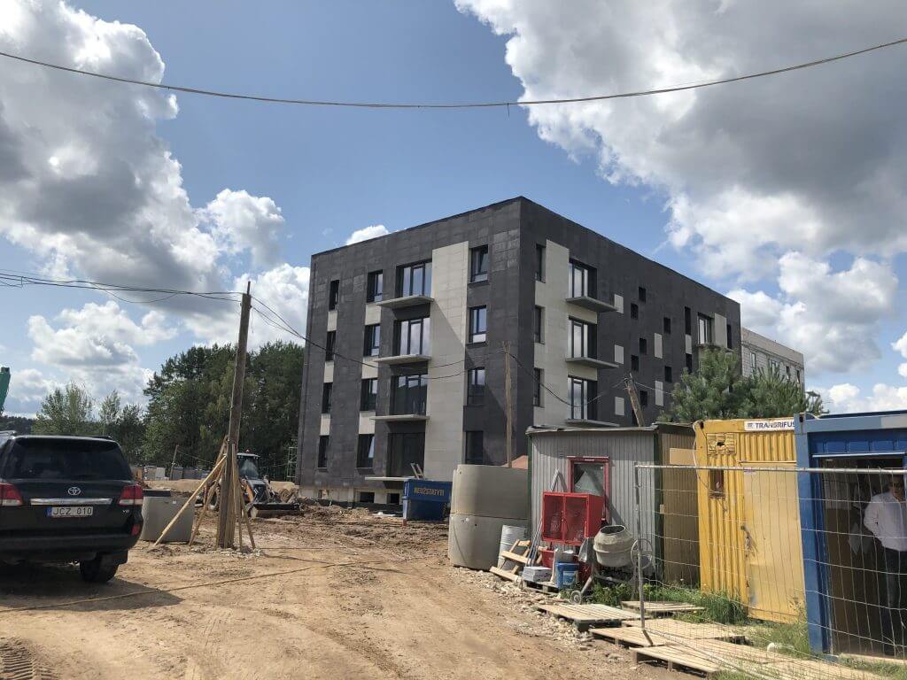 Lazdynėlių 30 (Lazdynėlių g. 30) - Daudzdzīvokļu nams - būvdarbu attēli