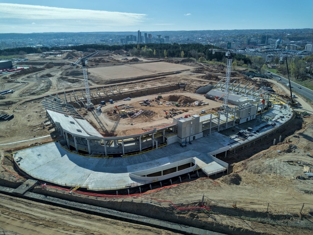 Daugiafunkcis sveikatinimo, ugdymo, švietimo, kultūros ir užimtumo kompleksas 1 etapas (stadionas) (Ozo g. 27) - Staadion - ehituse fotod