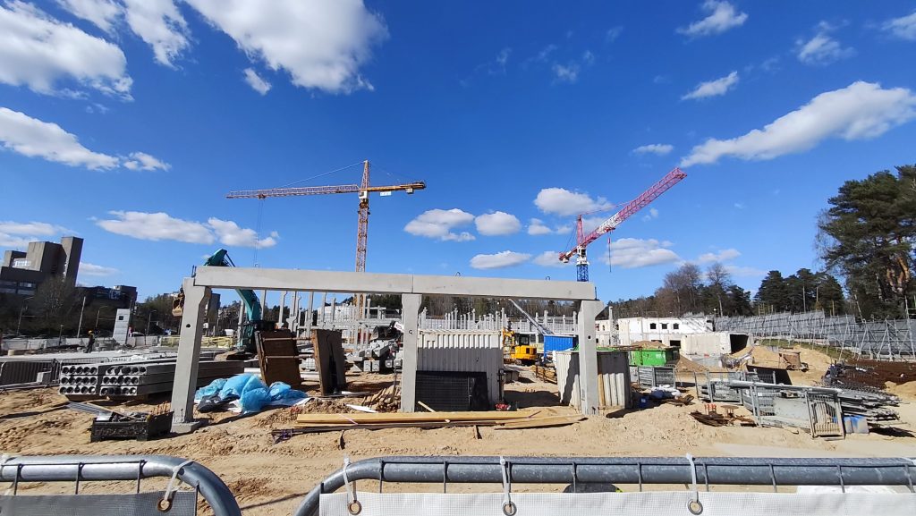 PC Mada rekonstrukcija (Viršuliškių g. 40, 42) - Kaubanduskeskus - ehituse fotod