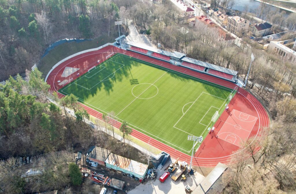 Kalnų parko stadionas (T. Kosciuškos g. 7) - Sports field or court - construction photos