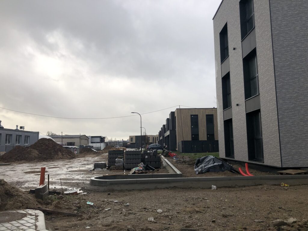 Ąžuolio namai 2 etapas (Povilo Revento g.) - Daugiabutis - statybų nuotraukos