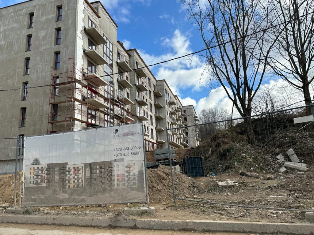 Monopolio namai (Kaminkelio g. 29) - Multi apartment - construction photos
