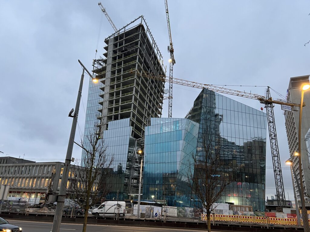 Artery (Konstitucijos pr. 18B) - Biroju centrs - būvdarbu attēli