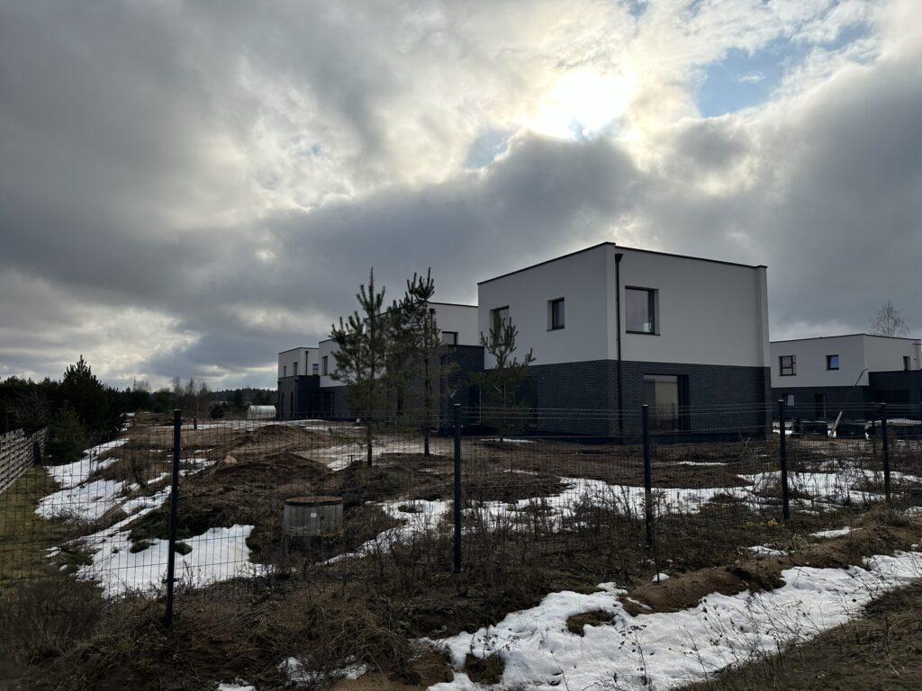 Draugystės slėnis (Užukampio g. 10, 12, 14, 16, 18, 20) - Row housing - construction photos