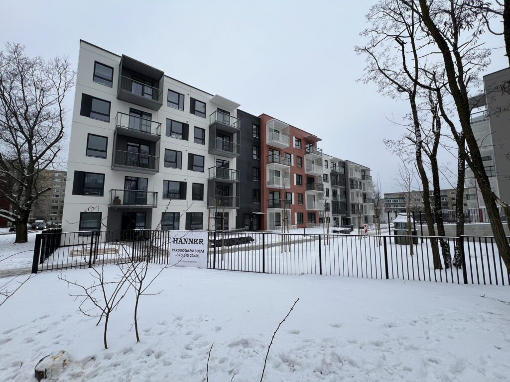 Karoliniškių namai 2 etapas (Sausio 13-osios g. 31) - Daugiabutis - statybų nuotraukos