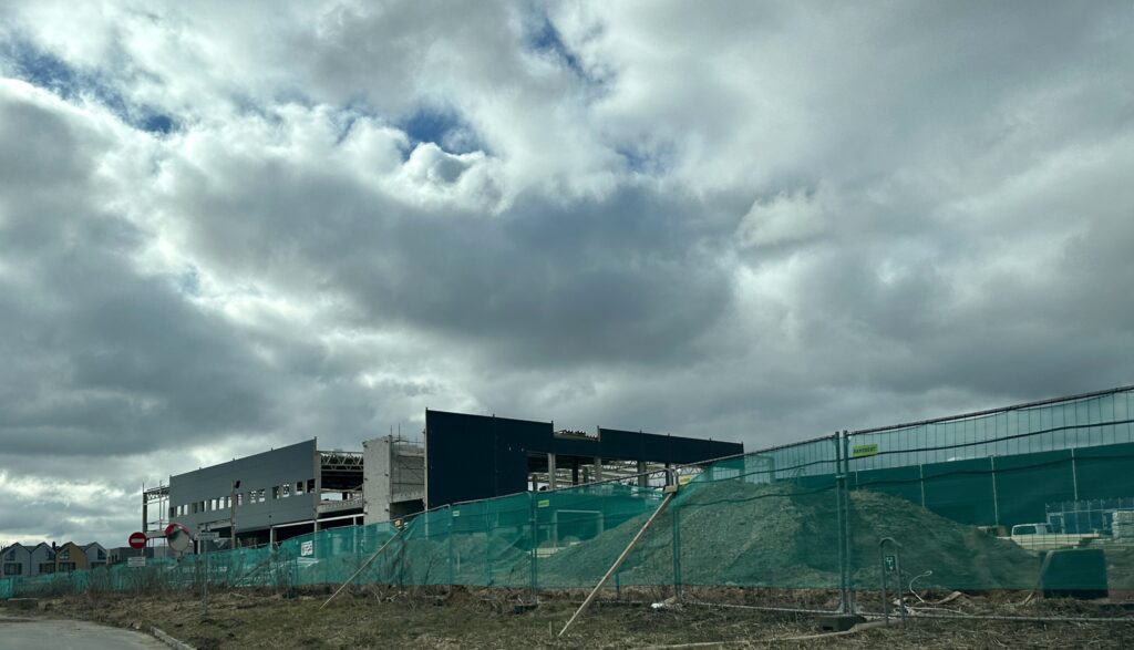 Estų g. 1 (Estų g. 1) - Baseins, Tirdzniecības centrs, Sporta būve - būvdarbu attēli