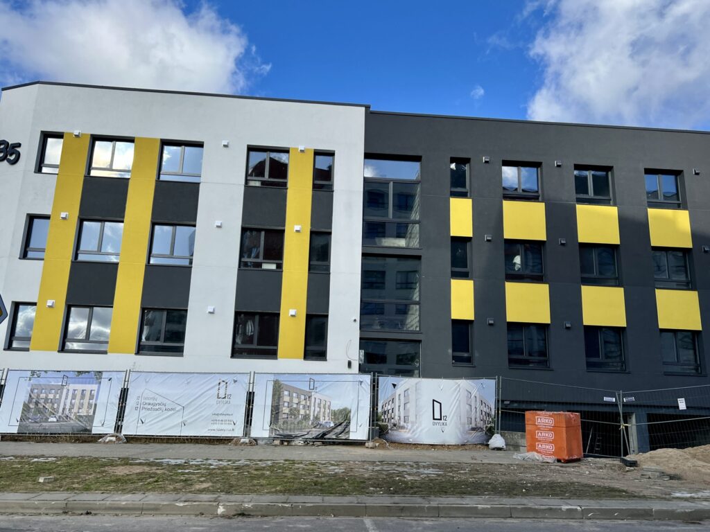 12 dvylika (J. Bretkūno g. 5) - Daudzdzīvokļu nams - būvdarbu attēli