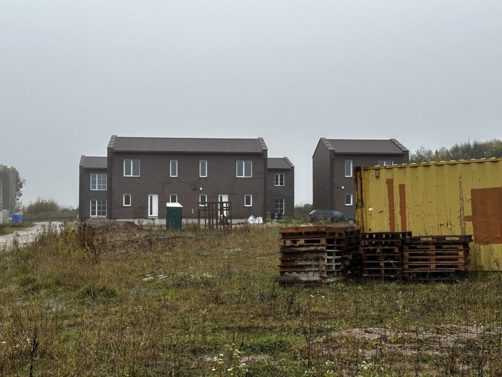 Pavilnio oazė 1 etapas (Adolfo Šapokos g. 36, 40, 40A, 42, Juozo Ereto g. 51, 51A, 51B) - Private house community, Row housing - construction photos