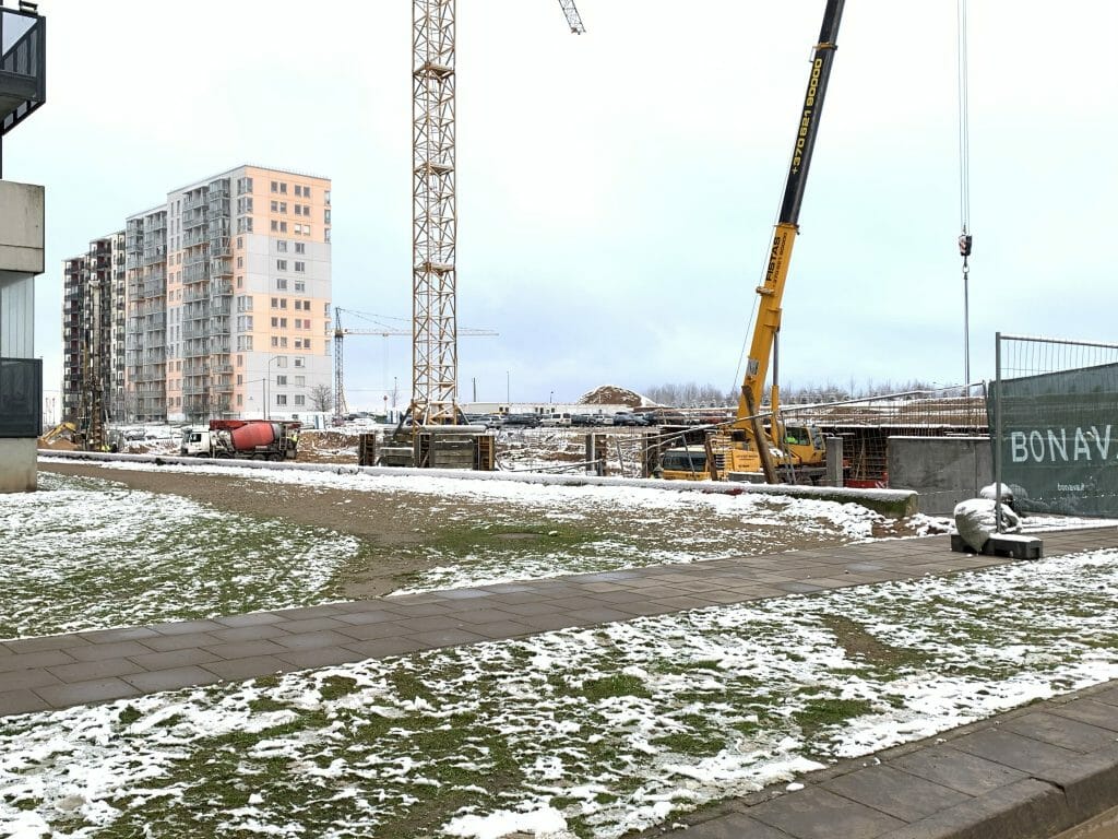 Vakarų Lėnas (Girulių g. 22) - Korterelamu - ehituse fotod