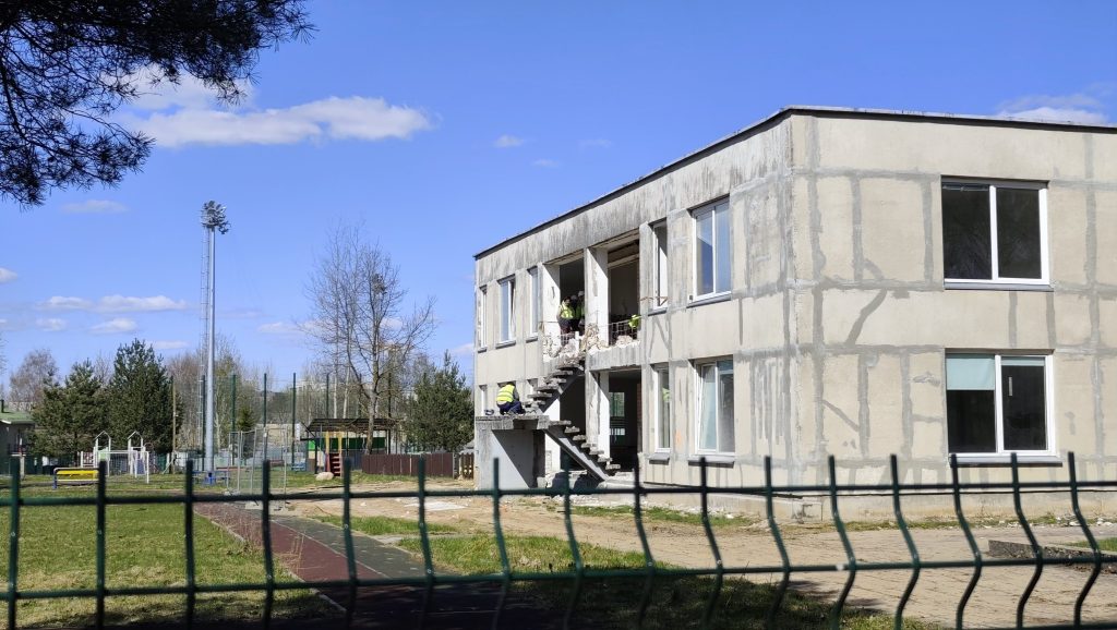 Lopšelio-darželio Justinukas rekonstrukcija (Taikos g. 99) - Pradinio ir antrinio ugdymo įstaiga - statybų nuotraukos