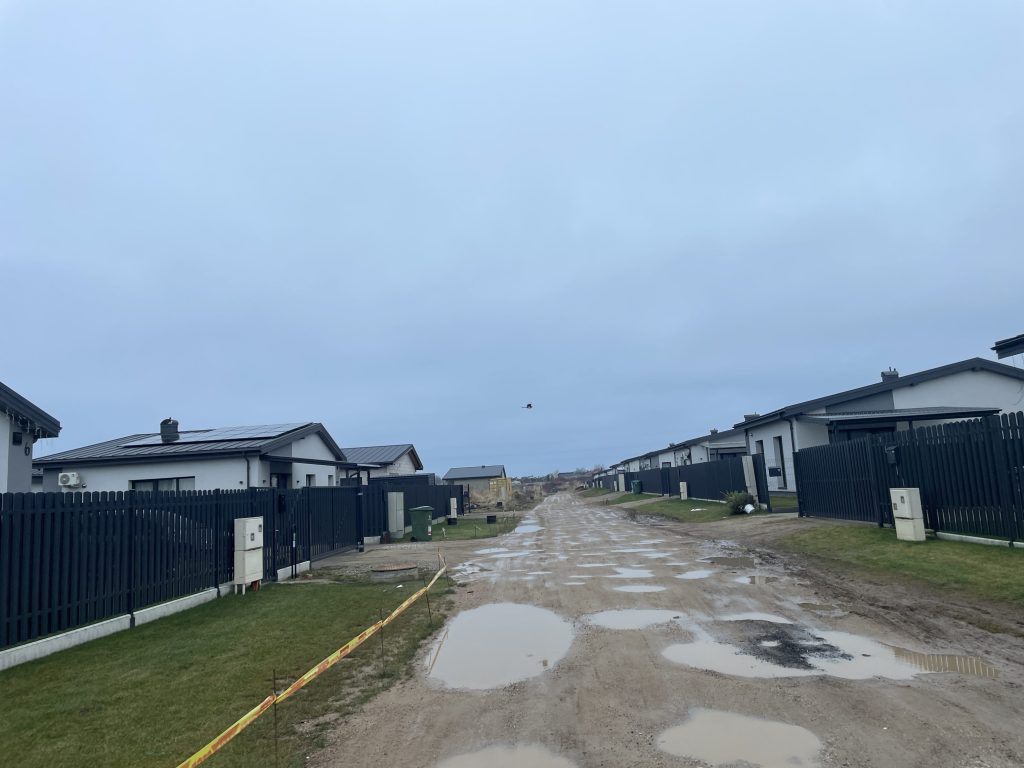 Giraitės terasos (Gervuogių g. 1, 2, 3, 5, 6, 7, 8, 9, 12 - 52 , Mėlynių g. 1, 1A, 2, 2A, 3, 3A, 4, 4A, 5, 5A - 26, 26A) - Private house community - construction photos