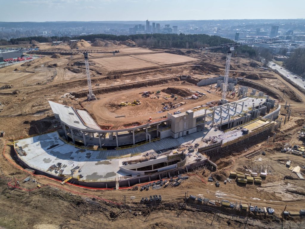 Daugiafunkcis sveikatinimo, ugdymo, švietimo, kultūros ir užimtumo kompleksas 1 etapas (stadionas) (Ozo g. 27) - Staadion - ehituse fotod