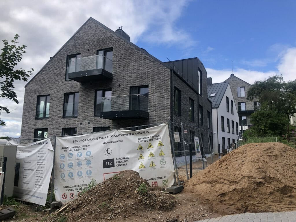 Andrum renesansas (Kreivasis skg. 4) - Multi apartment - construction photos