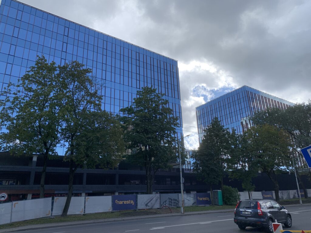 S28 (Savanorių pr. 28) - Office center - construction photos