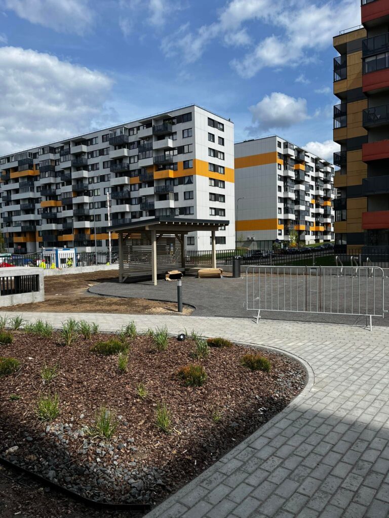 Vakarų Lėnas (Girulių g. 22) - Korterelamu - ehituse fotod