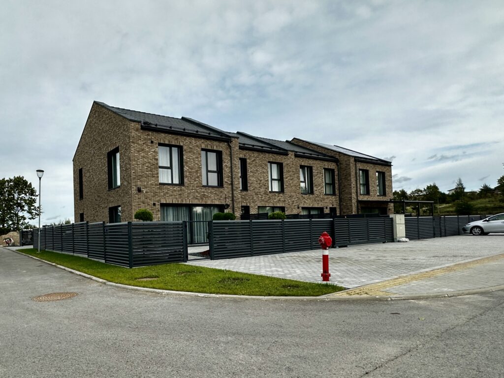 Gabijos g. namai (Gabijos g.) - Sublokuoti namai - statybų nuotraukos