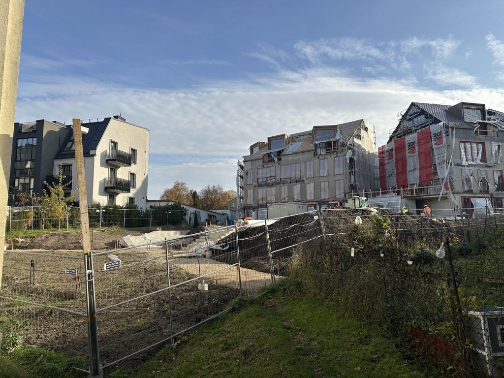 Skveras ties K. Vanagėlio g. 4 ir 6 (K. Vanagėlio g.) - Square - construction photos