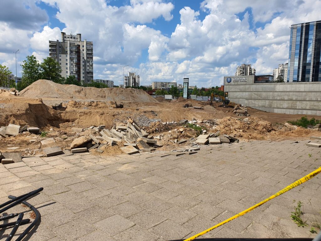 PC PIKAS (Ukmergės g. 221) - Shopping center - construction photos