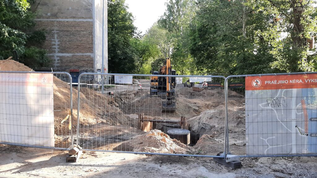 Neries kairiosios krantinės 1 etapas (B atkarpa) (Sluškų g., P. Vileišio g.) - Jalgrattatee, Promenaad - ehituse fotod