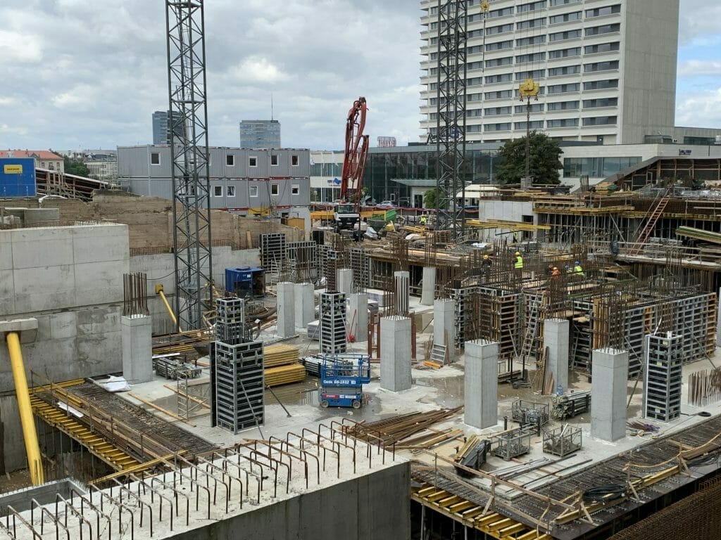 Artery (Konstitucijos pr. 18B) - Biroju centrs - būvdarbu attēli